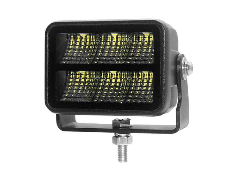 LED Халоген M-tech Black Series Work Light с 6 диода 10-32V DC, 30W, 5700K, 2520lm, 85x62x74mm